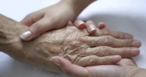 Після 65 життя не закінчується: що допомагає зберегти силу та пам’ять