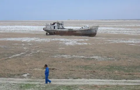 Аральське море: вчені передбачали загибель, але проєкт однаково погодили