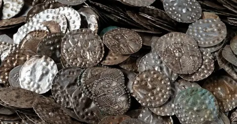 У Люксембурзі знайшли 141 золоту монету віком 1600 років